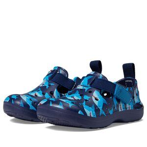 Western Chief Quest Sandal (Toddler/Little Kid) Shark Swim 8 Toddler M